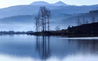 秋河，秋河的意思